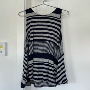 ❗️Navy striped tank top
